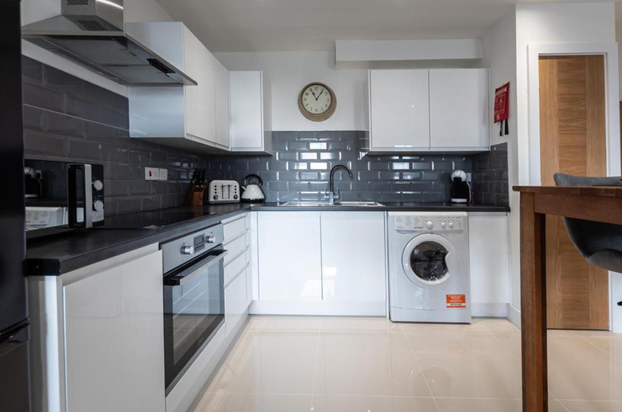 Relaxing Atlantic Mansions By Smart Apartments Short Lets & Serviced Accommodation Apartment Southampton With Free Wifi Zewnętrze zdjęcie